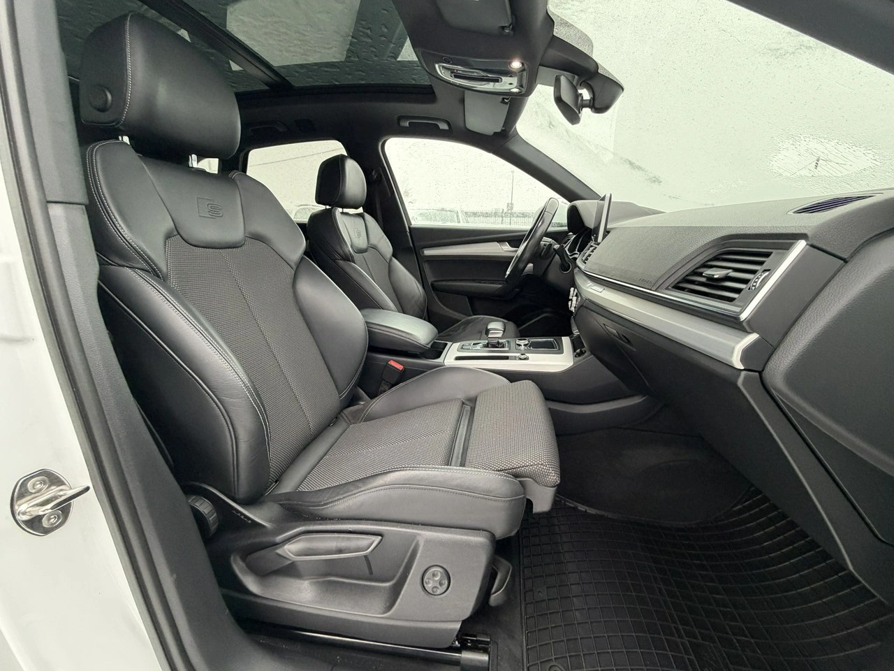 Audi Q5 - Zdjęcie 33