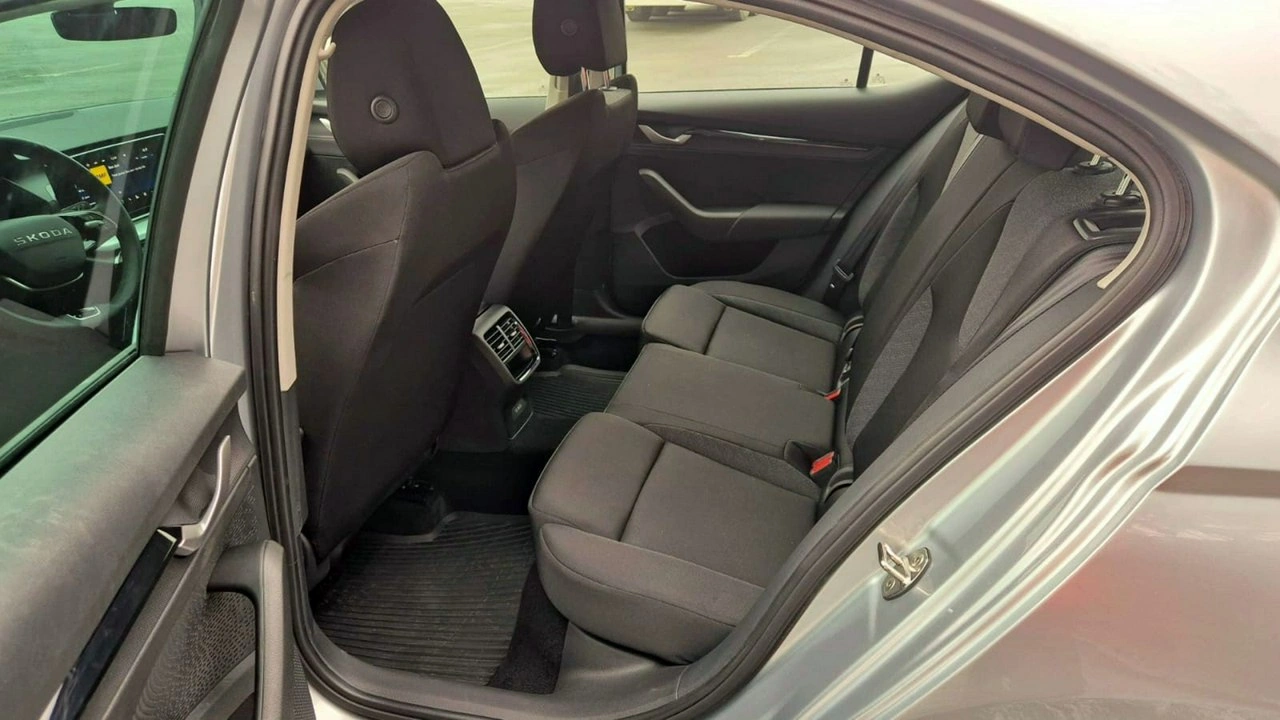 Skoda Octavia - Zdjęcie 15