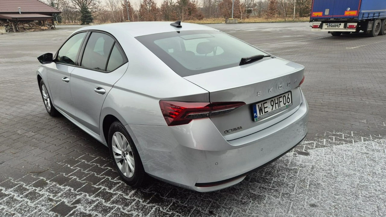Skoda Octavia - Zdjęcie 5