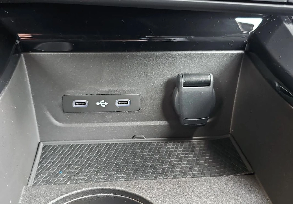 Renault Austral - Zdjęcie 24