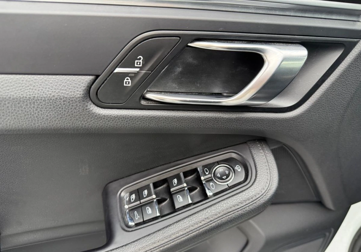 Porsche Macan - Zdjęcie 32