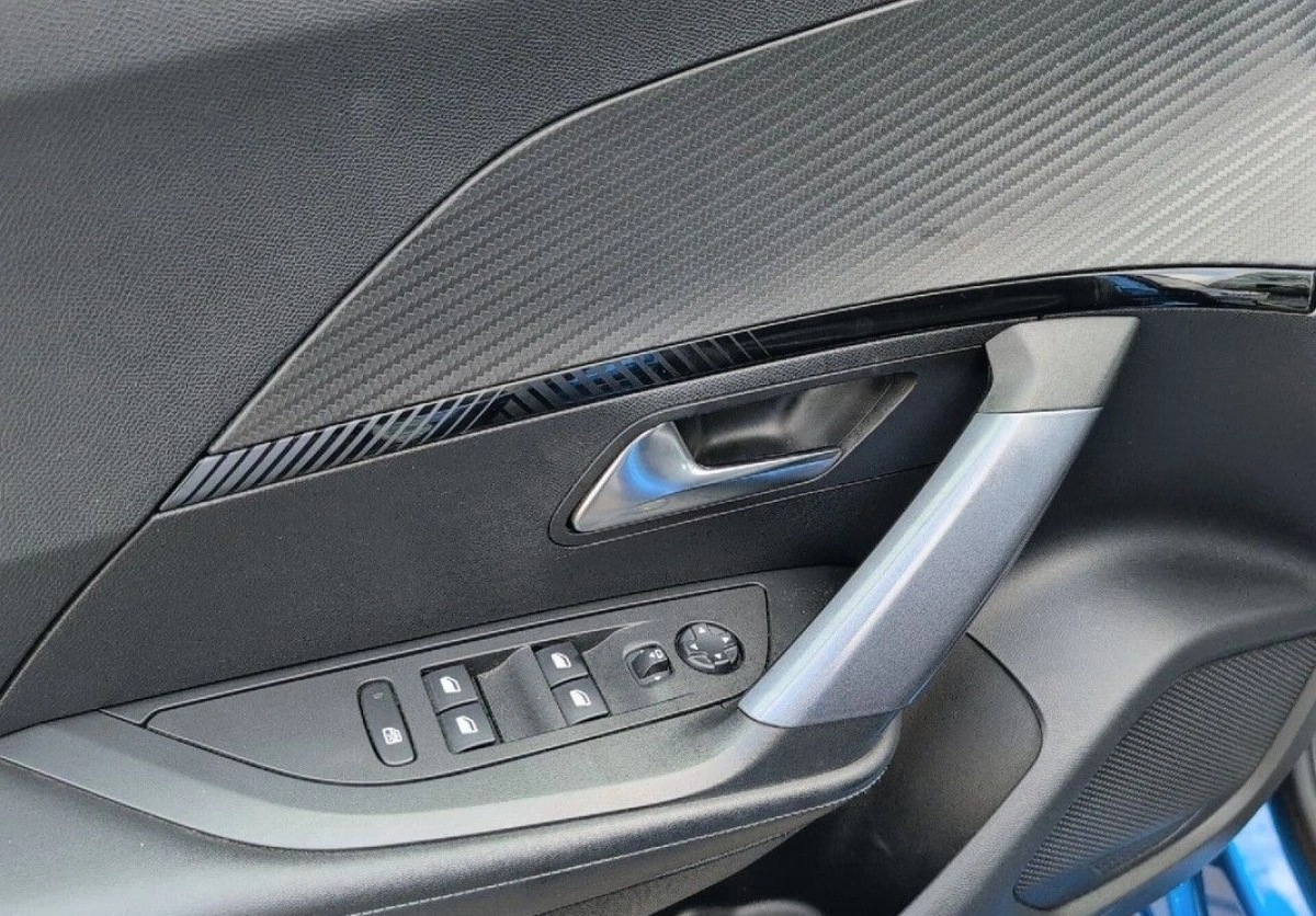 Peugeot 2008 - Zdjęcie 12