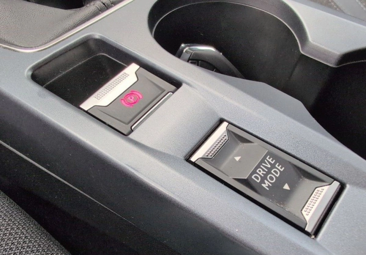 Peugeot 2008 - Zdjęcie 14