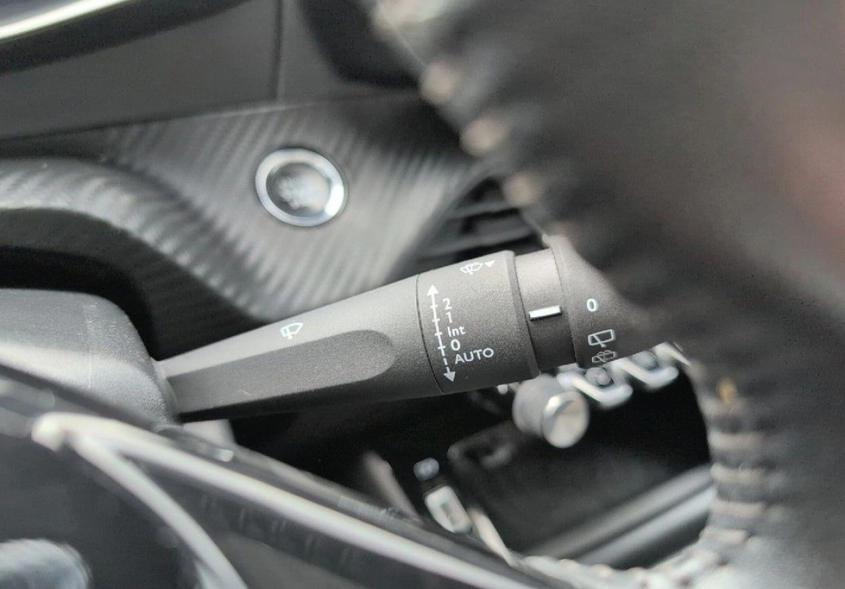 Peugeot 2008 - Zdjęcie 19