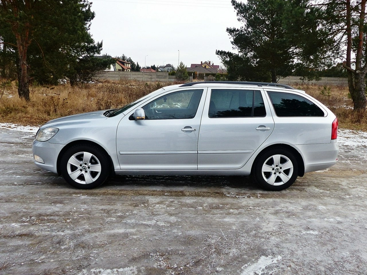 Skoda Octavia - Zdjęcie 11
