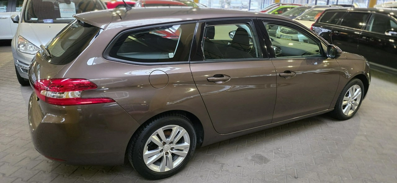 Peugeot 308 - Zdjęcie 9