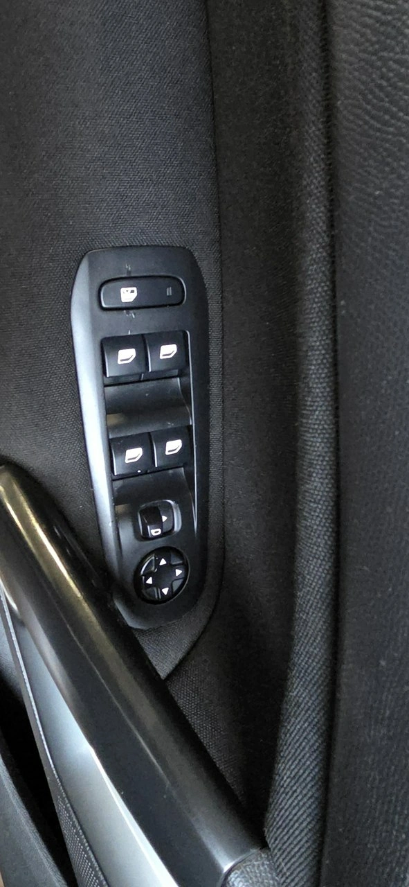 Peugeot 308 - Zdjęcie 16