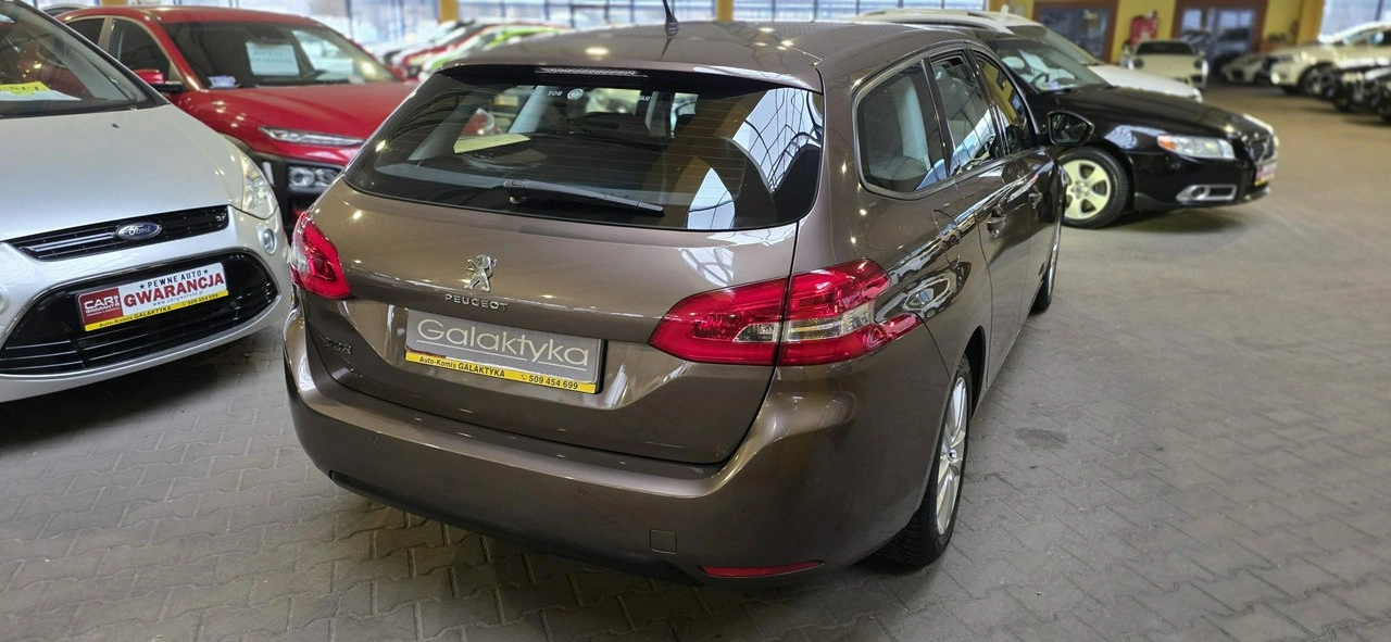 Peugeot 308 - Zdjęcie 8