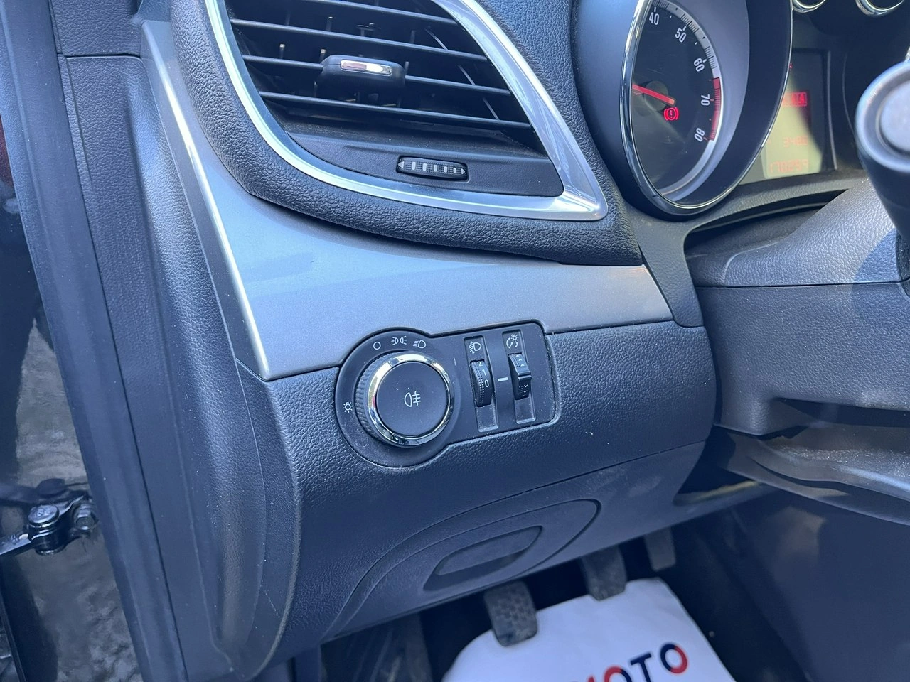 Opel Mokka - Zdjęcie 16