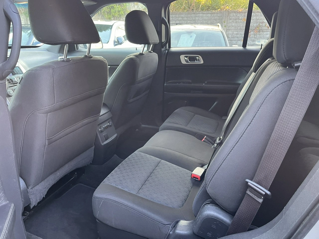 Ford Explorer - Zdjęcie 25