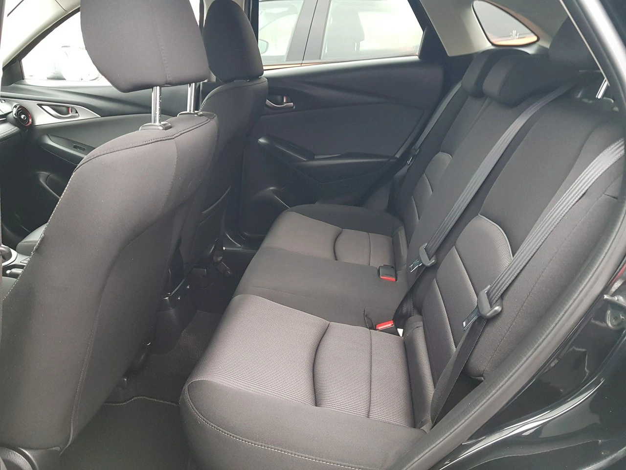 Mazda CX-3 - Zdjęcie 11