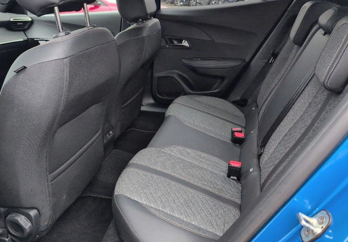 Peugeot 2008 - Zdjęcie 10