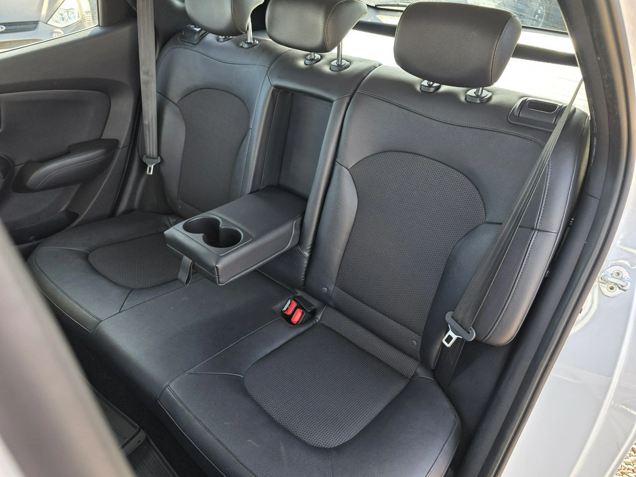 Hyundai ix35 - Zdjęcie 24