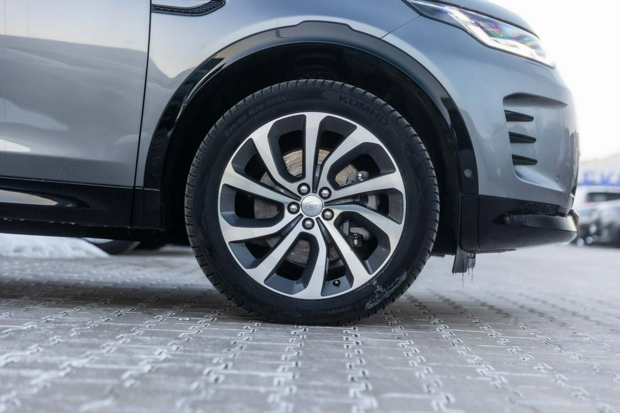 Land Rover Discovery Sport - Zdjęcie 4