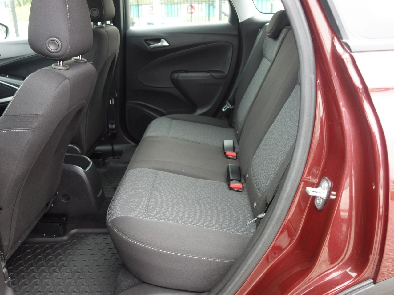 Opel Crossland X - Zdjęcie 8