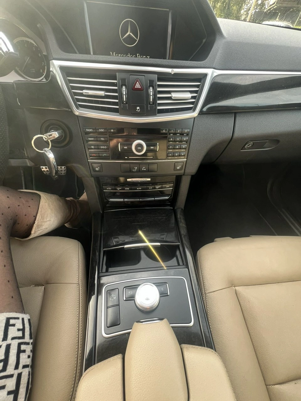 Mercedes E 350 - Zdjęcie 19