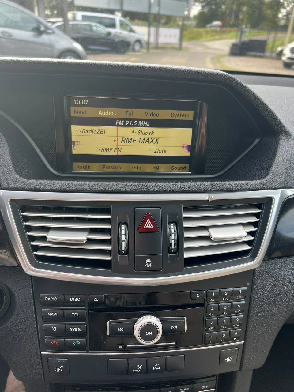 Mercedes E 350 - Zdjęcie 28