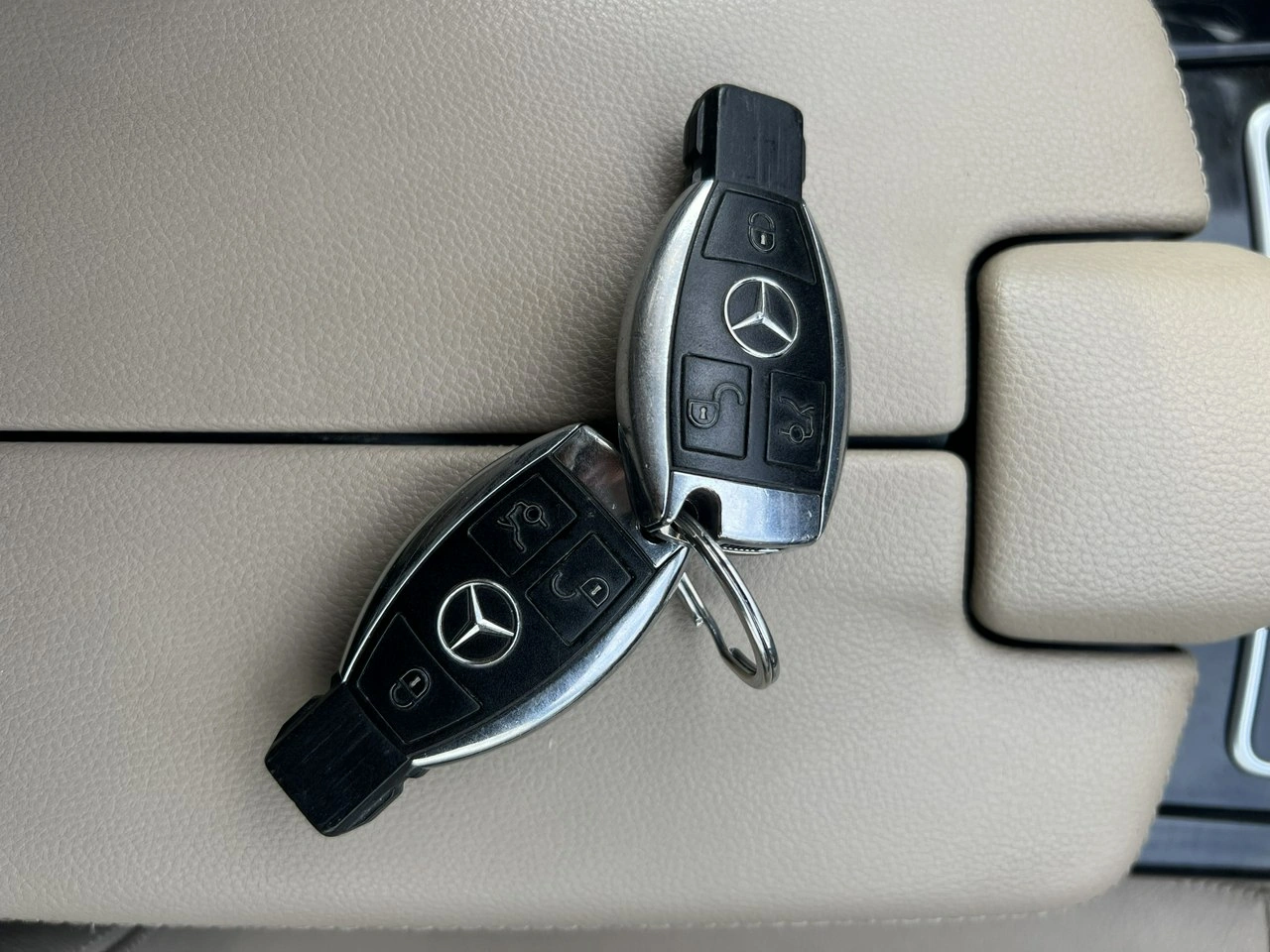 Mercedes E 350 - Zdjęcie 35