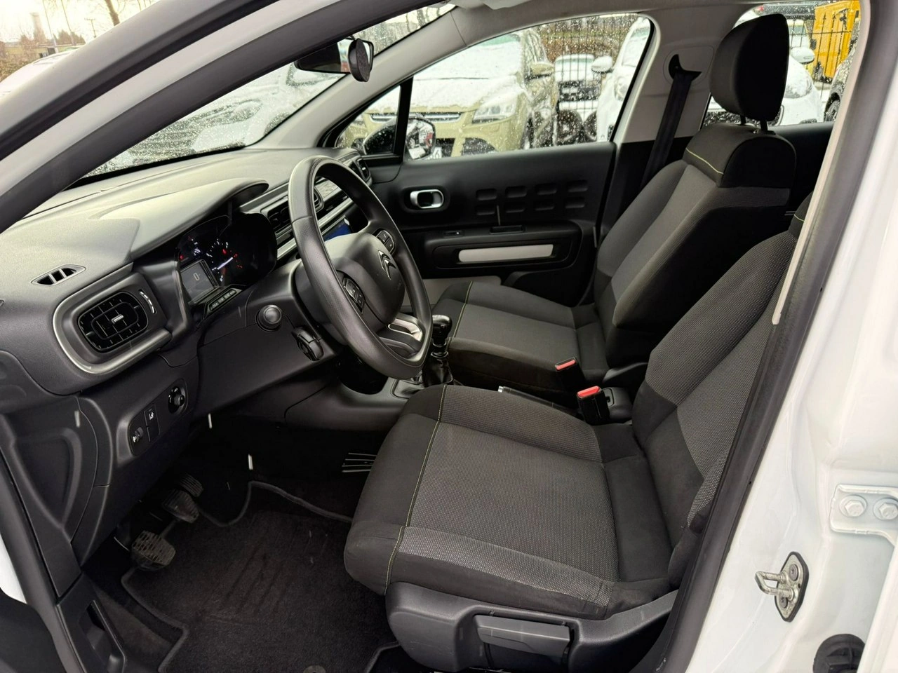 Citroën C3 - Zdjęcie 9