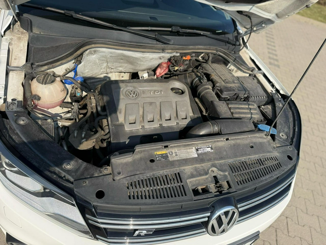 Volkswagen Tiguan - Zdjęcie 19