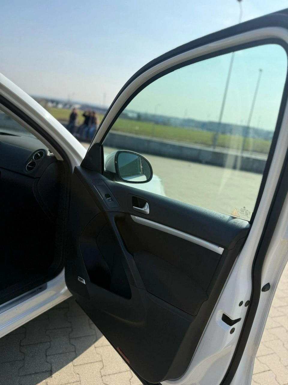 Volkswagen Tiguan - Zdjęcie 20