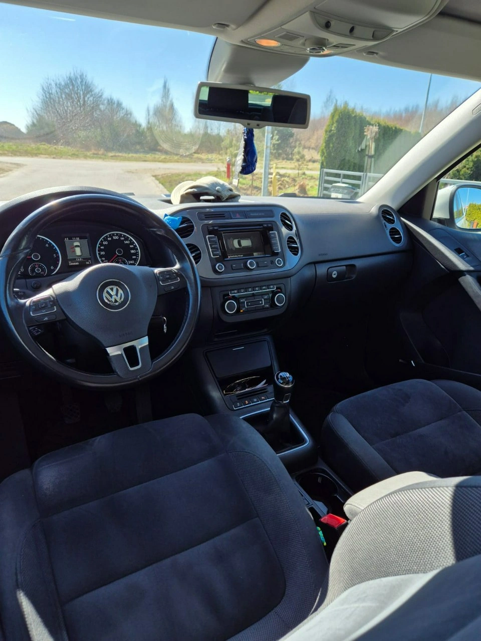 Volkswagen Tiguan - Zdjęcie 28