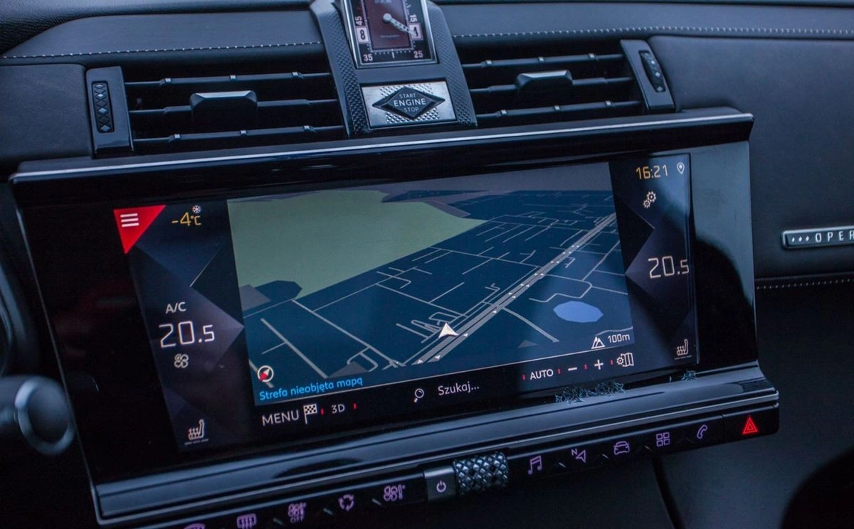 DS Automobiles DS 7 Crossback - Zdjęcie 17