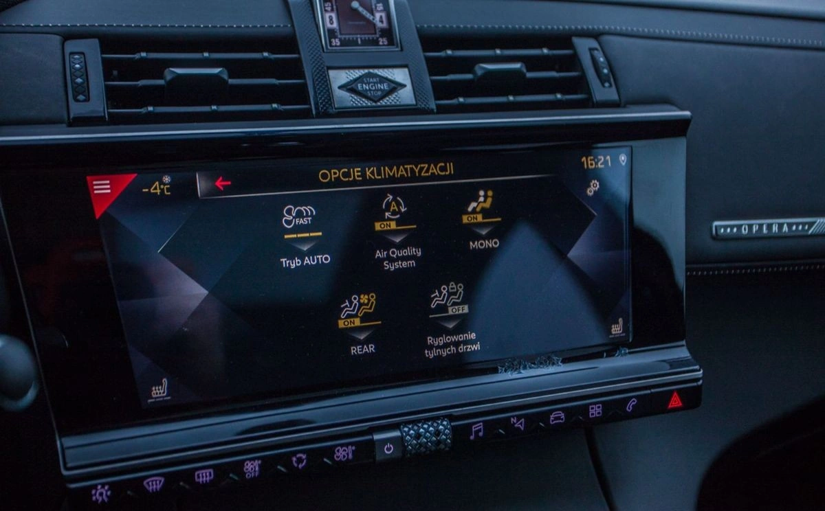 DS Automobiles DS 7 Crossback - Zdjęcie 25