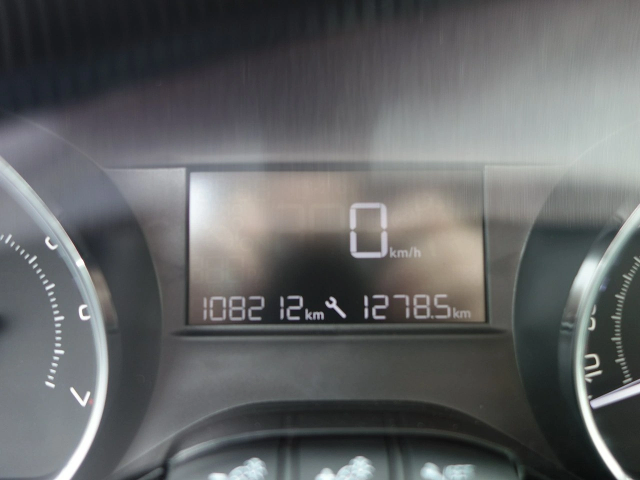 Peugeot 2008 - Zdjęcie 13