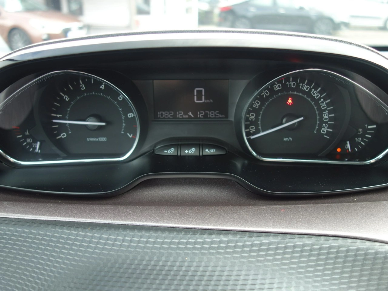 Peugeot 2008 - Zdjęcie 14