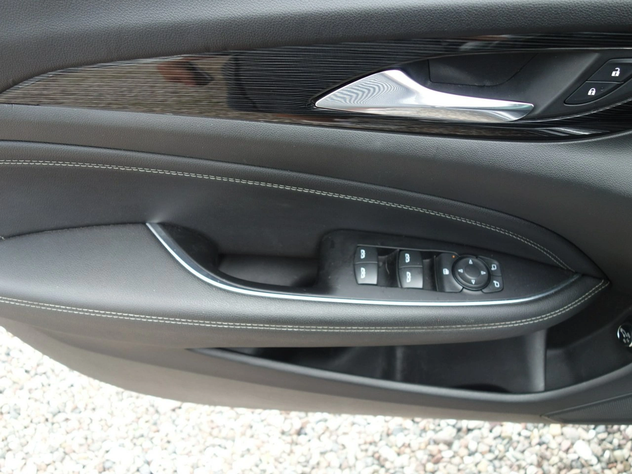 Opel Insignia - Zdjęcie 12