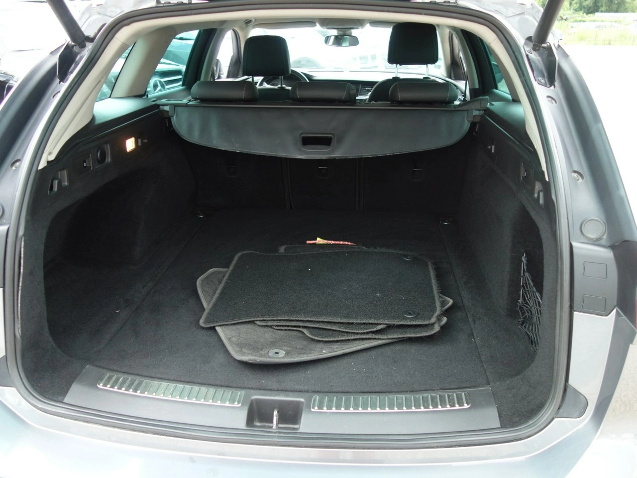 Opel Insignia - Zdjęcie 6