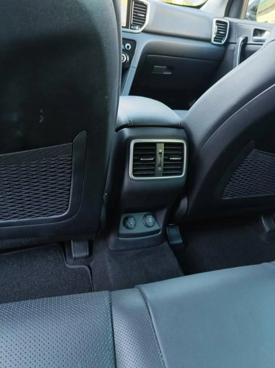 Kia Sportage - Zdjęcie 9