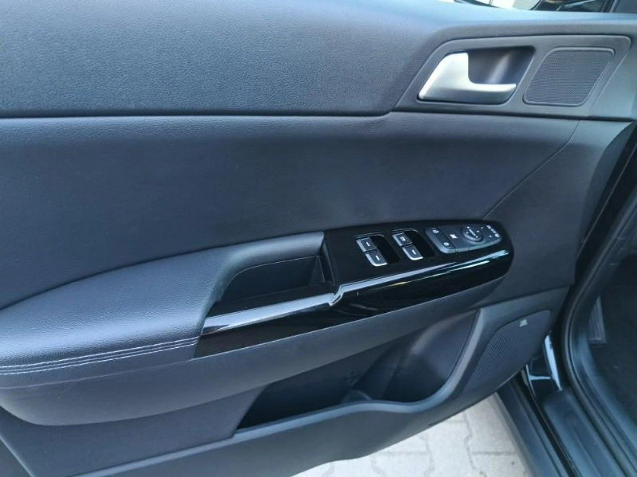 Kia Sportage - Zdjęcie 11