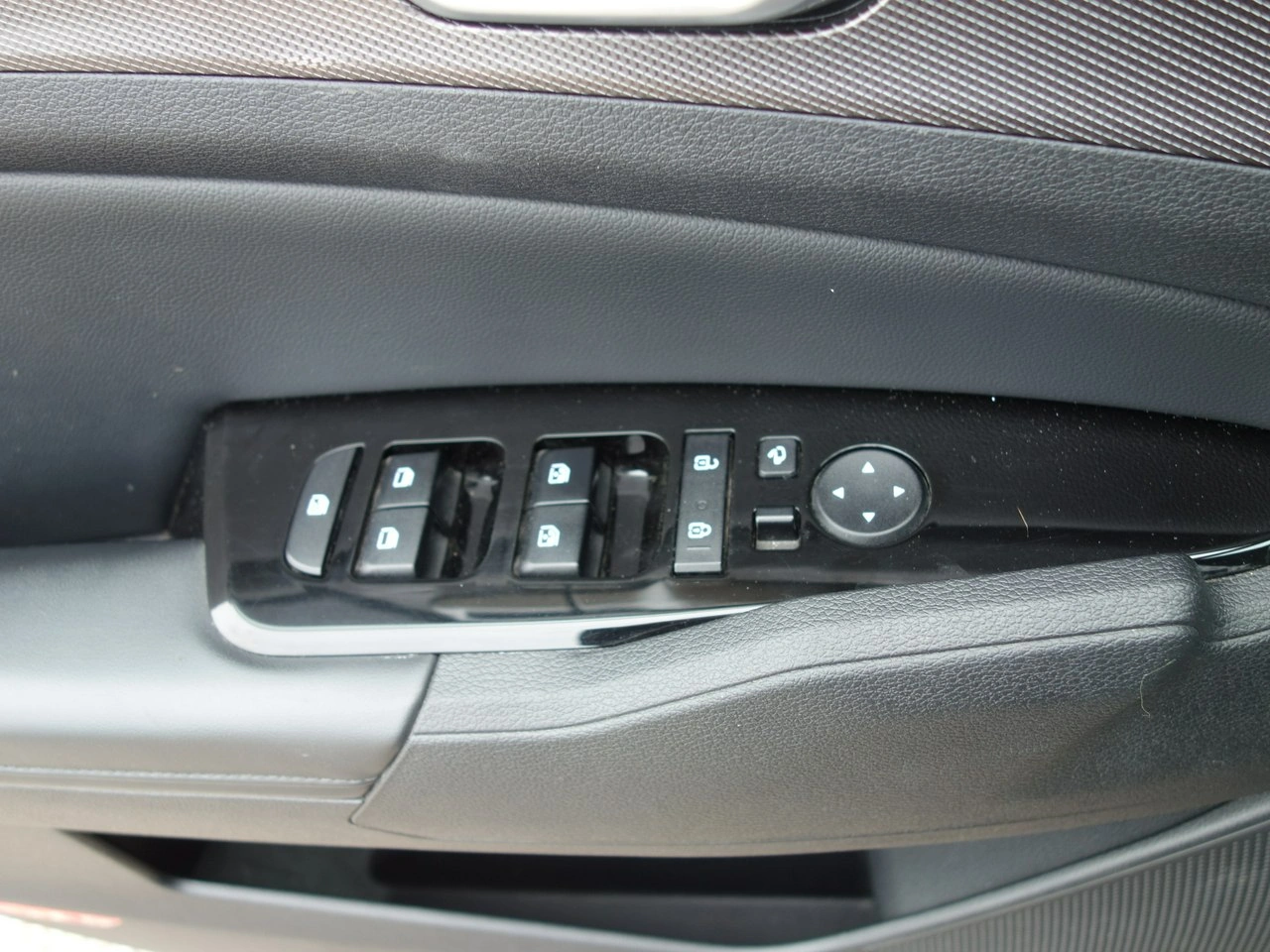 Kia Sportage - Zdjęcie 23