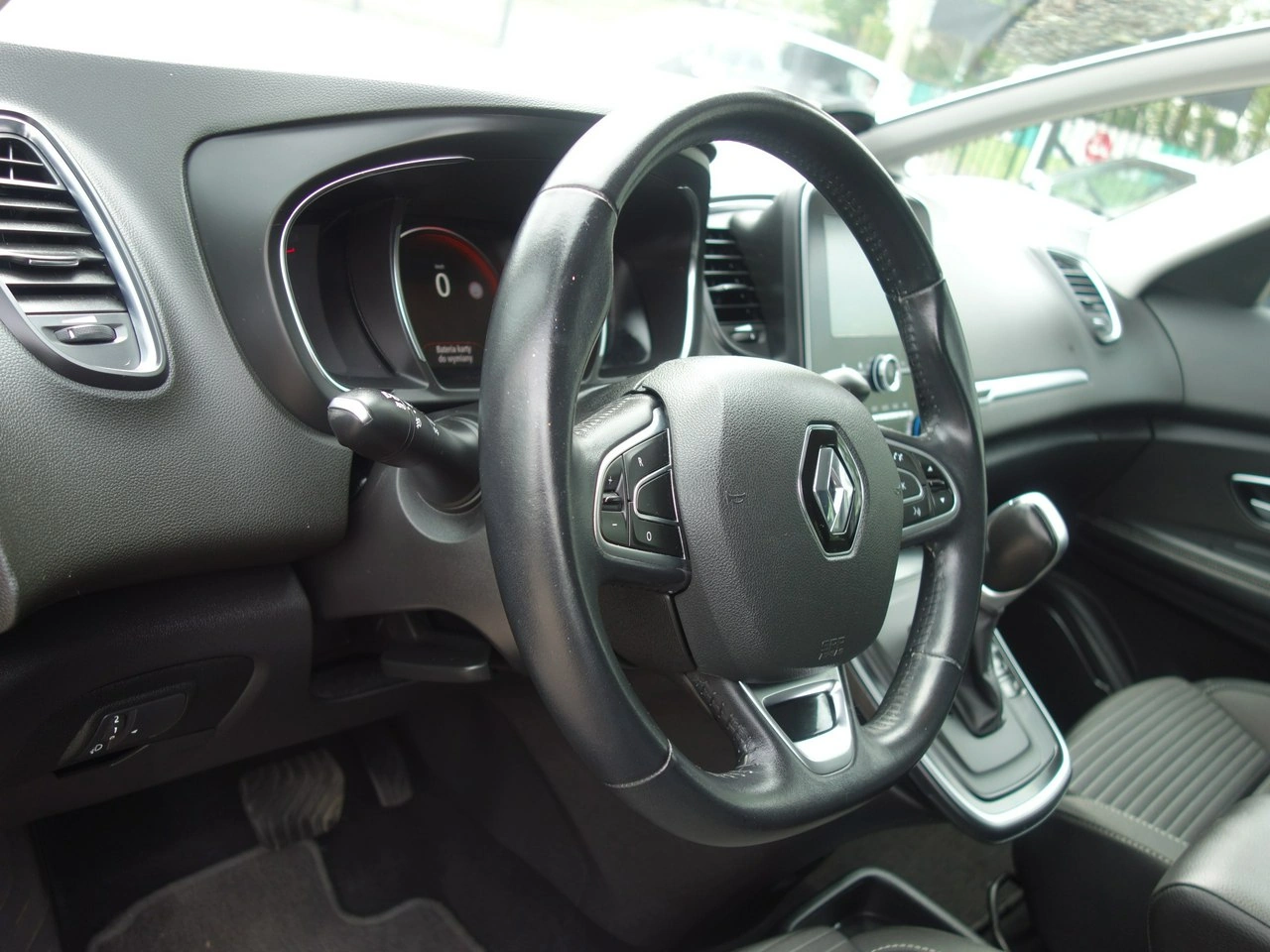 Renault Scenic - Zdjęcie 19