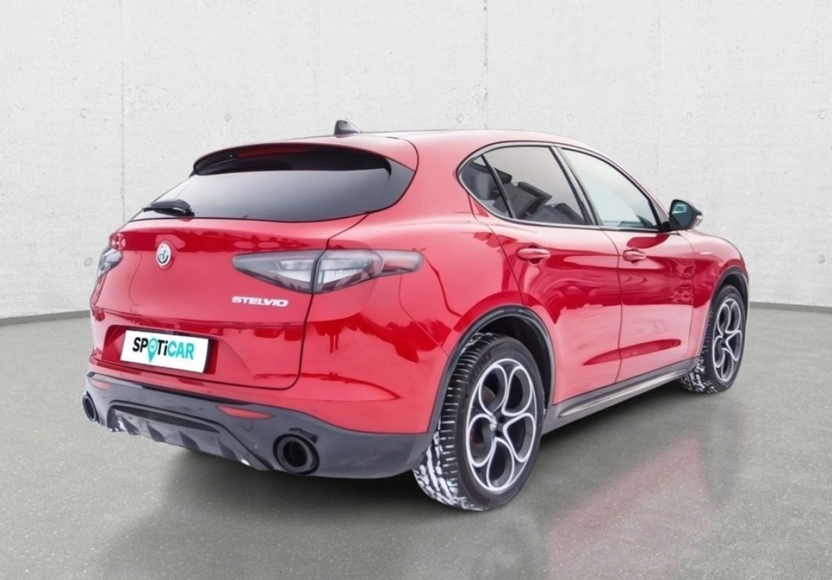 Alfa Romeo Stelvio - Zdjęcie 6