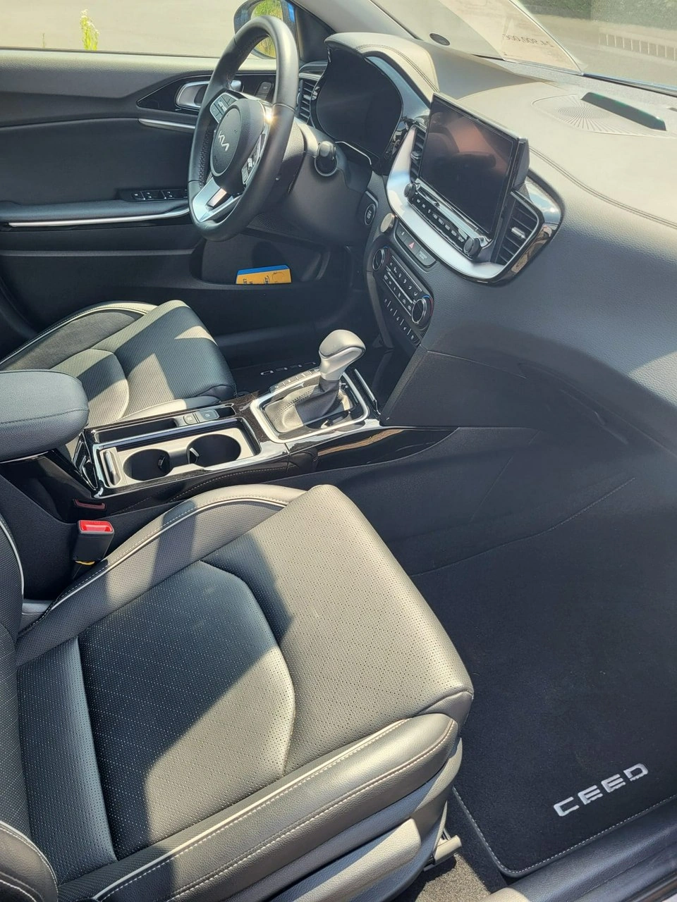 Kia Ceed - Zdjęcie 13