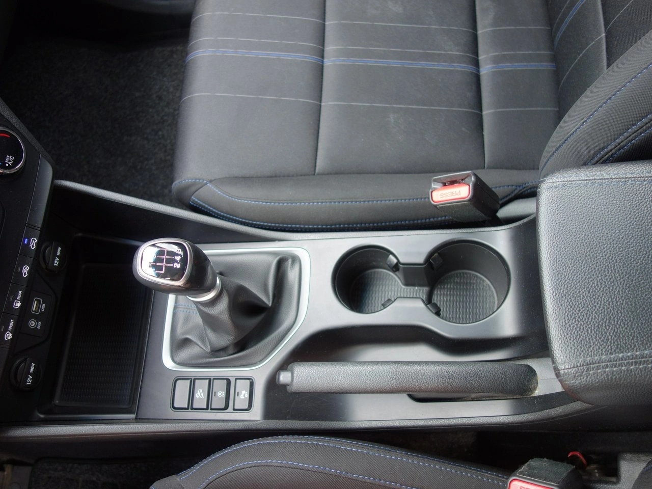 Hyundai Tucson - Zdjęcie 16