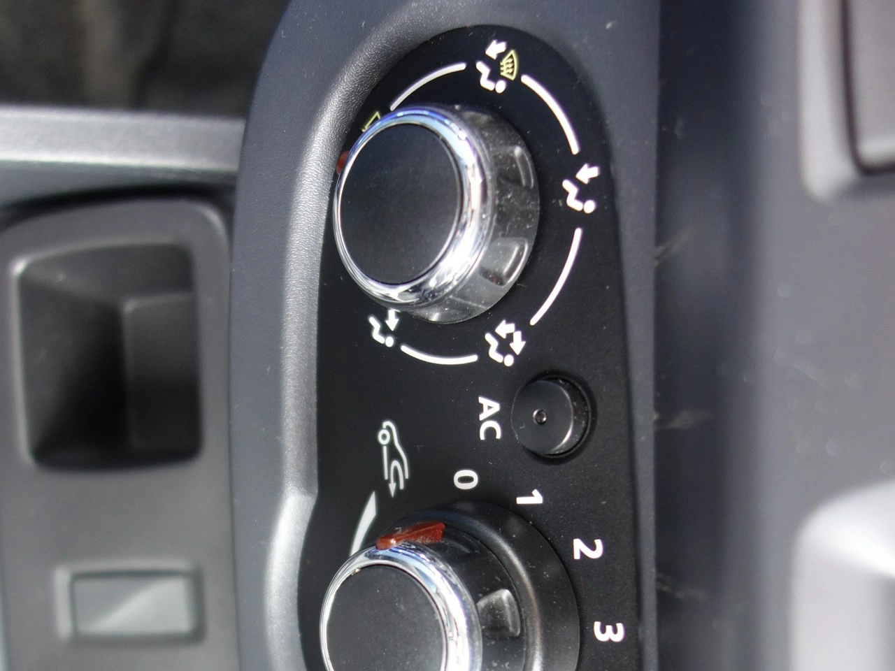 Dacia Duster - Zdjęcie 17