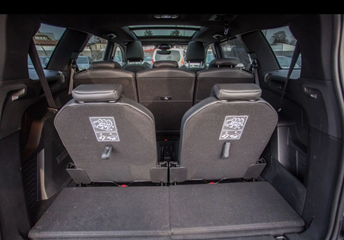 Peugeot 5008 - Zdjęcie 28