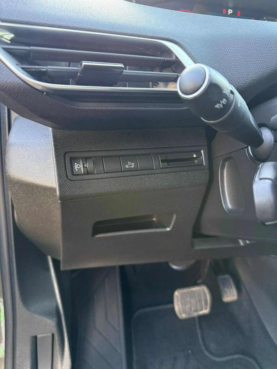 Peugeot 3008 - Zdjęcie 29