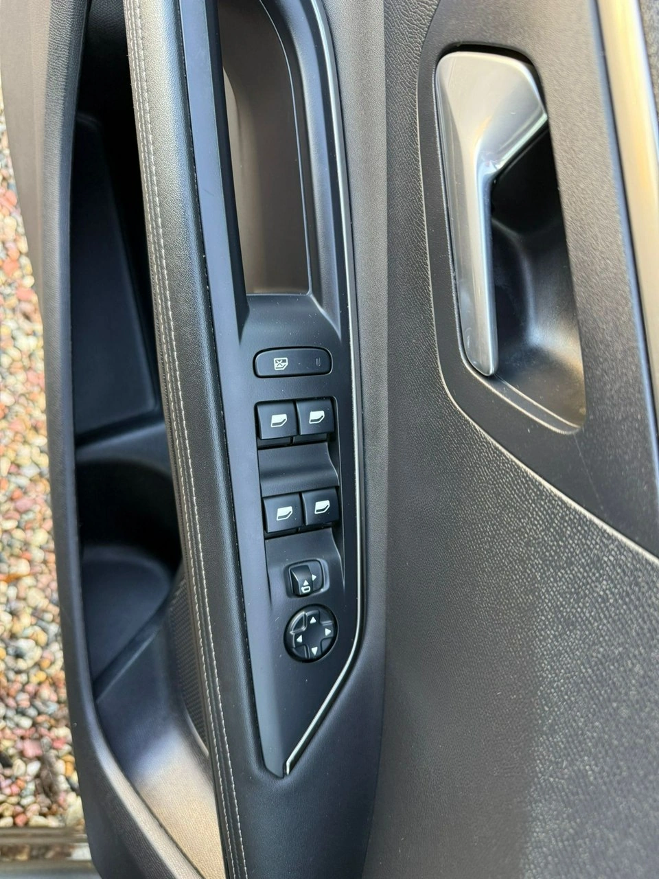 Peugeot 3008 - Zdjęcie 34