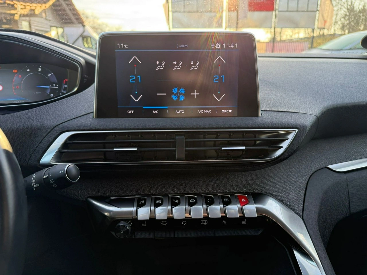 Peugeot 3008 - Zdjęcie 37