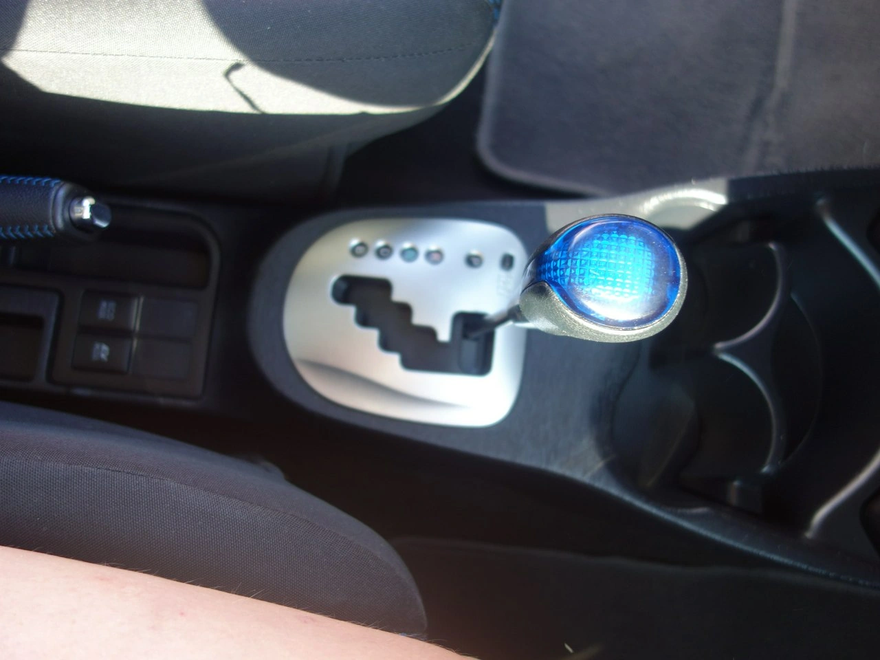 Toyota Yaris - Zdjęcie 25