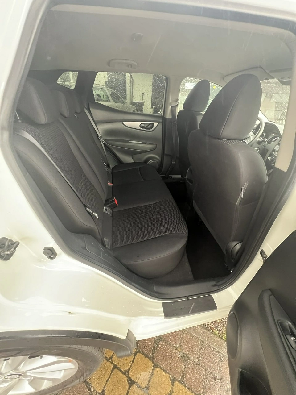 Nissan Qashqai - Zdjęcie 11