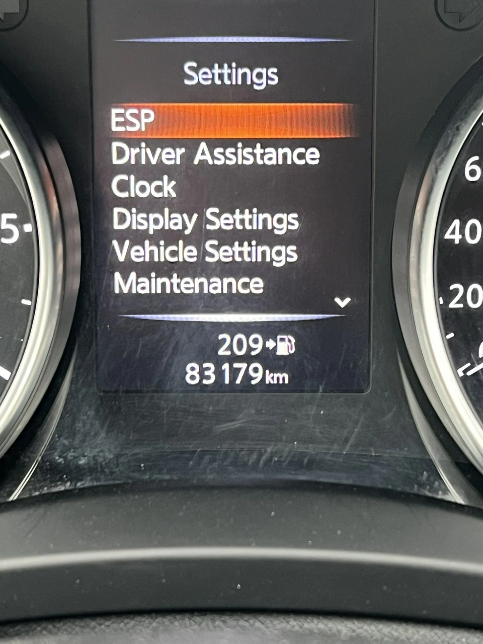 Nissan Qashqai - Zdjęcie 15