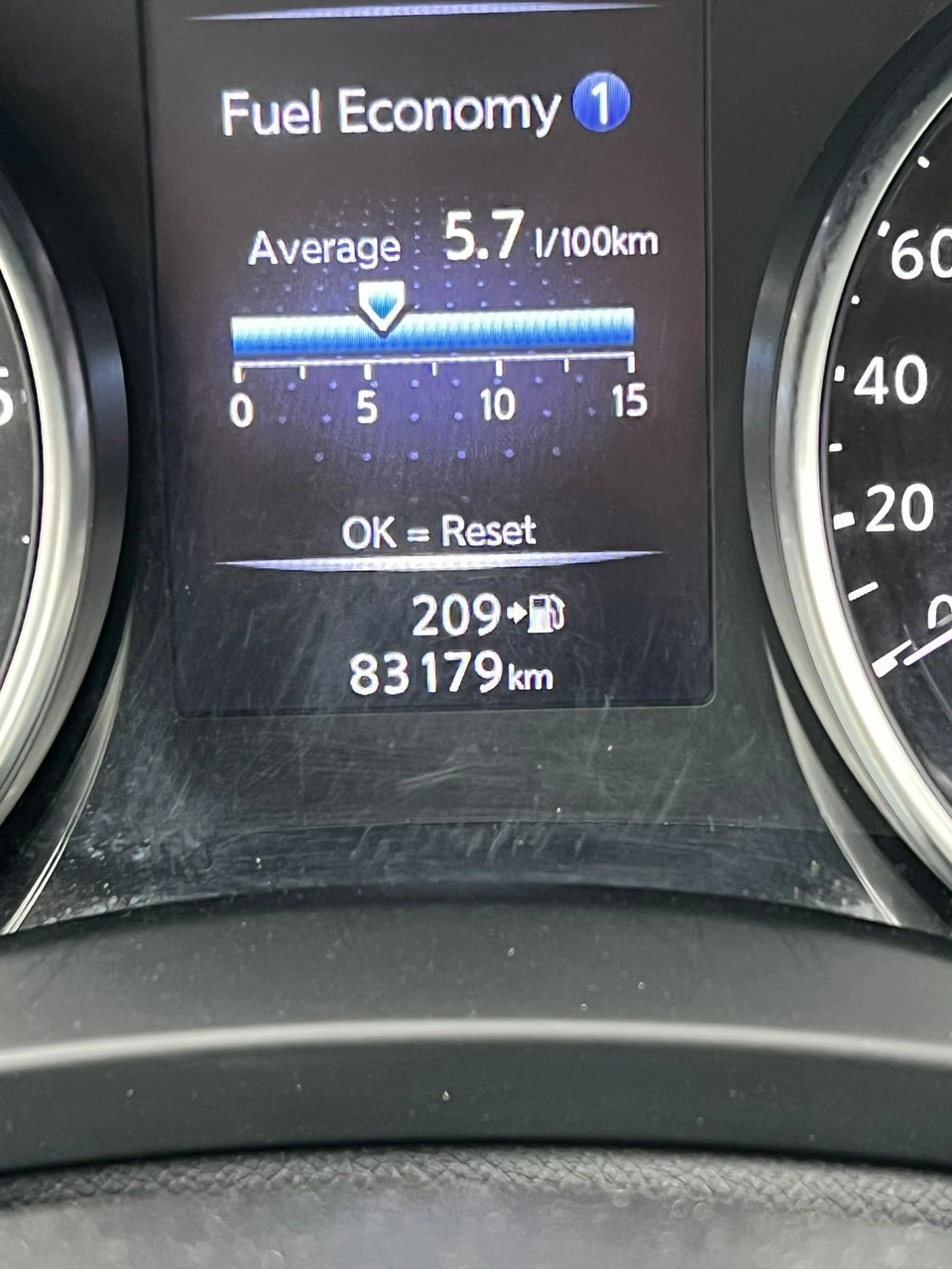 Nissan Qashqai - Zdjęcie 16