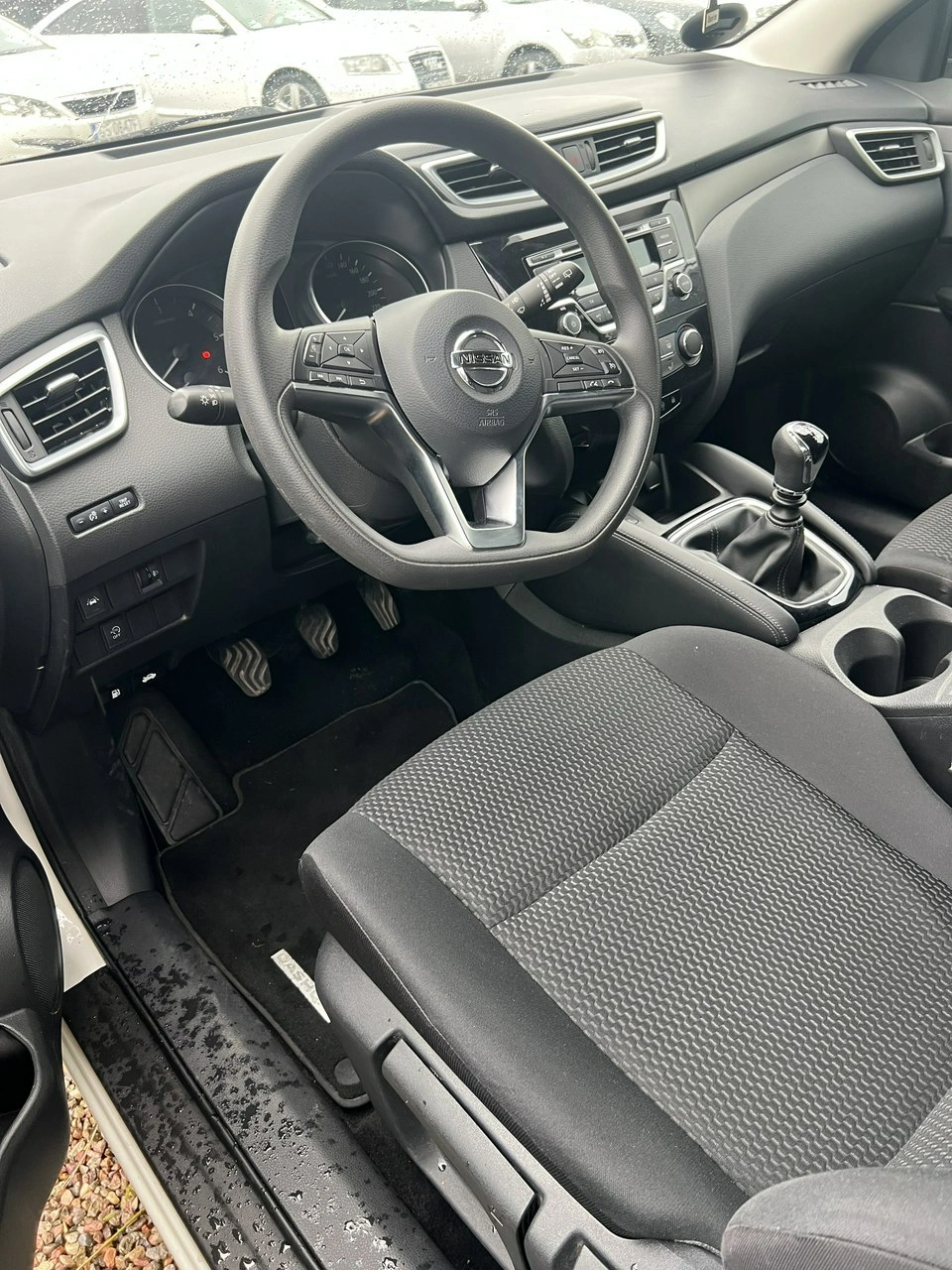 Nissan Qashqai - Zdjęcie 29