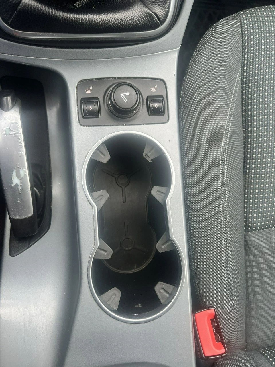 Ford C-MAX - Zdjęcie 28